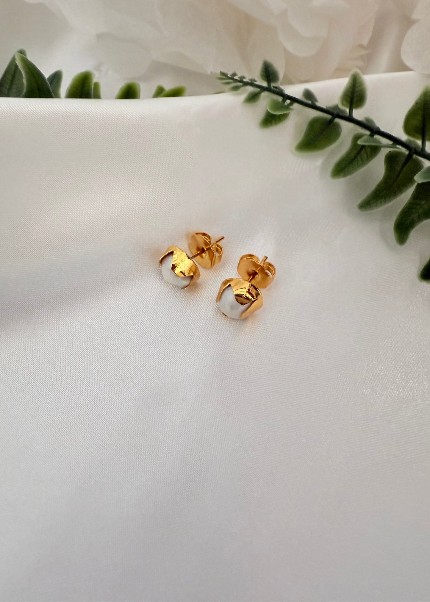 Dama Earrings