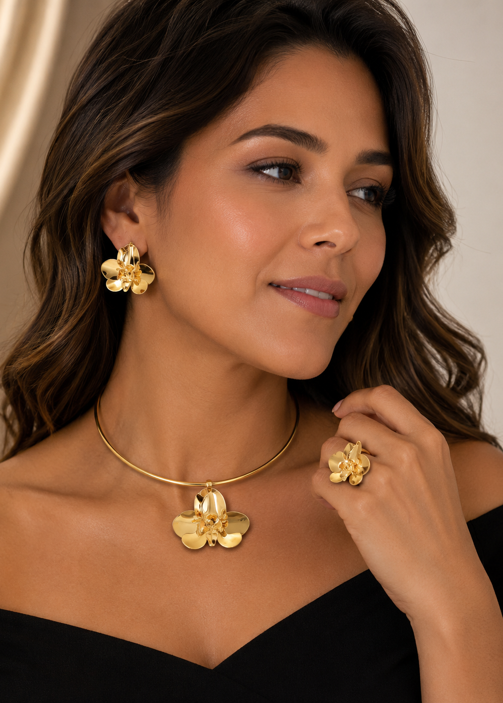 Orchid Set – 24K gold-plated handmade jewelry set by Guapíssima