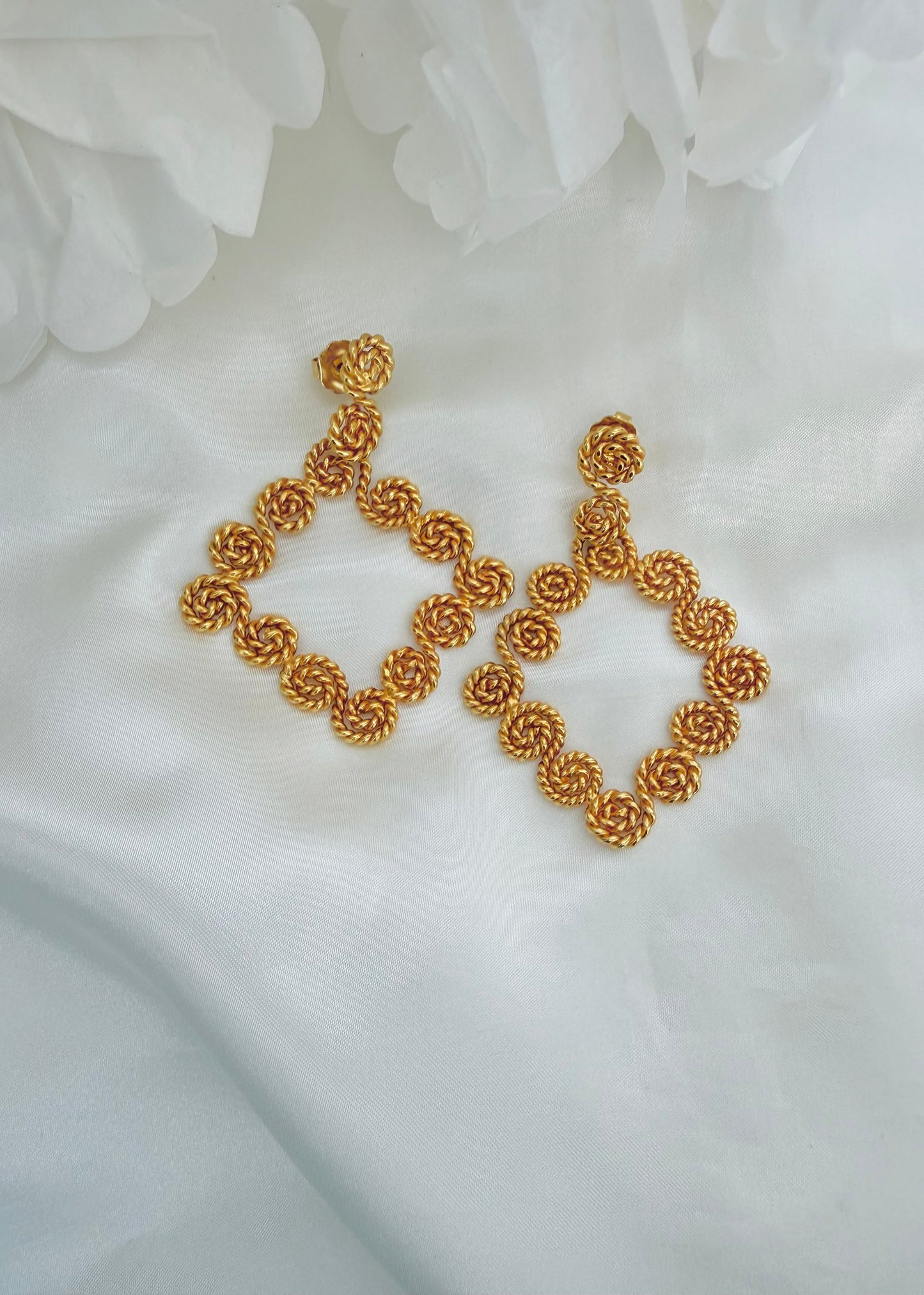 Twist of Gold Earrings
