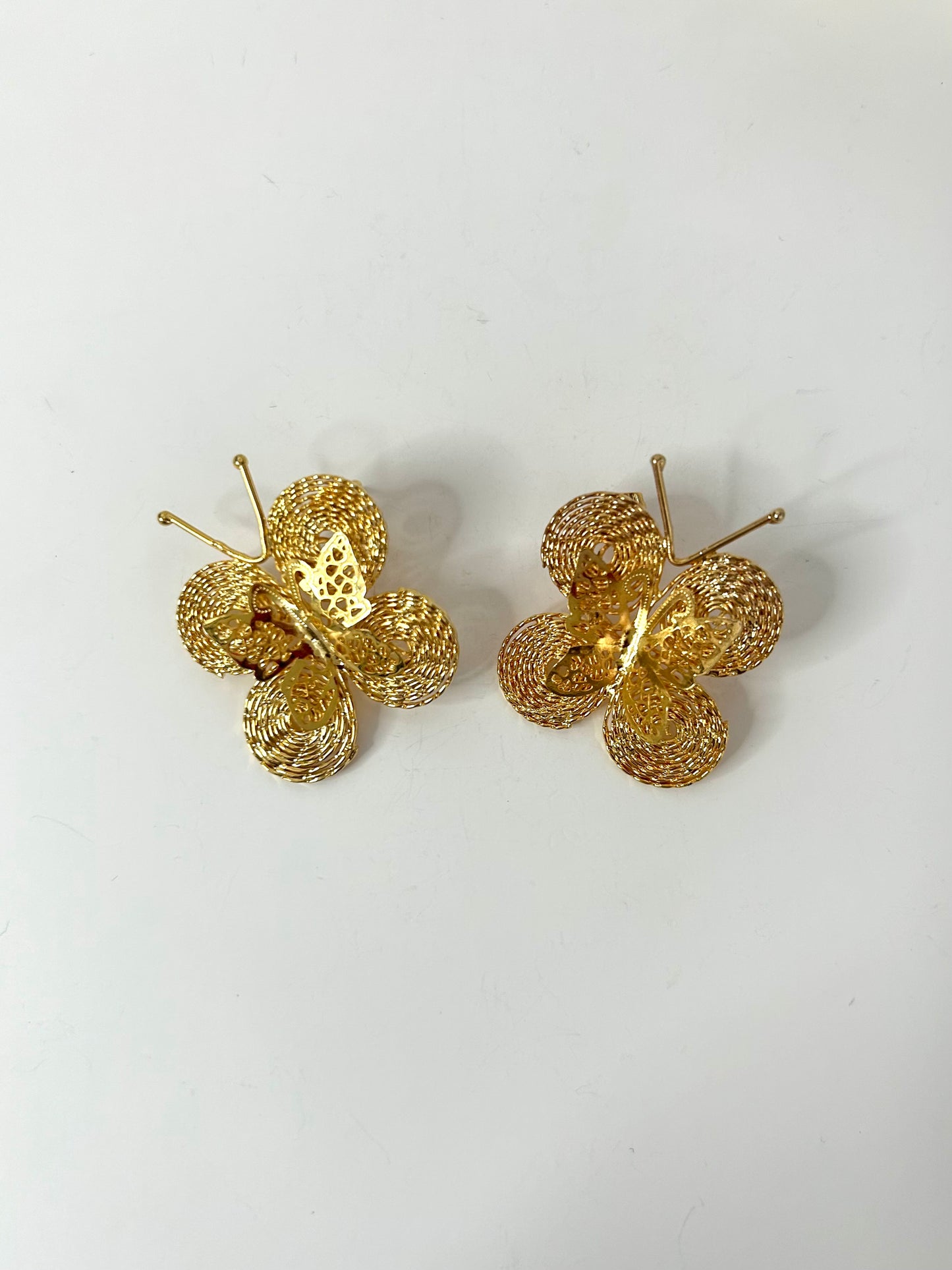 Alas de Crystal Earrings + Free Gift ($10 Value!)