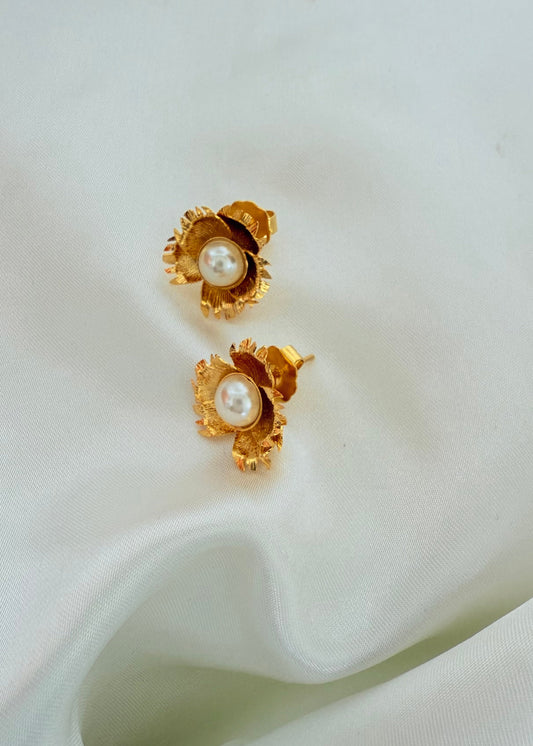 Kelly Stud Earrings