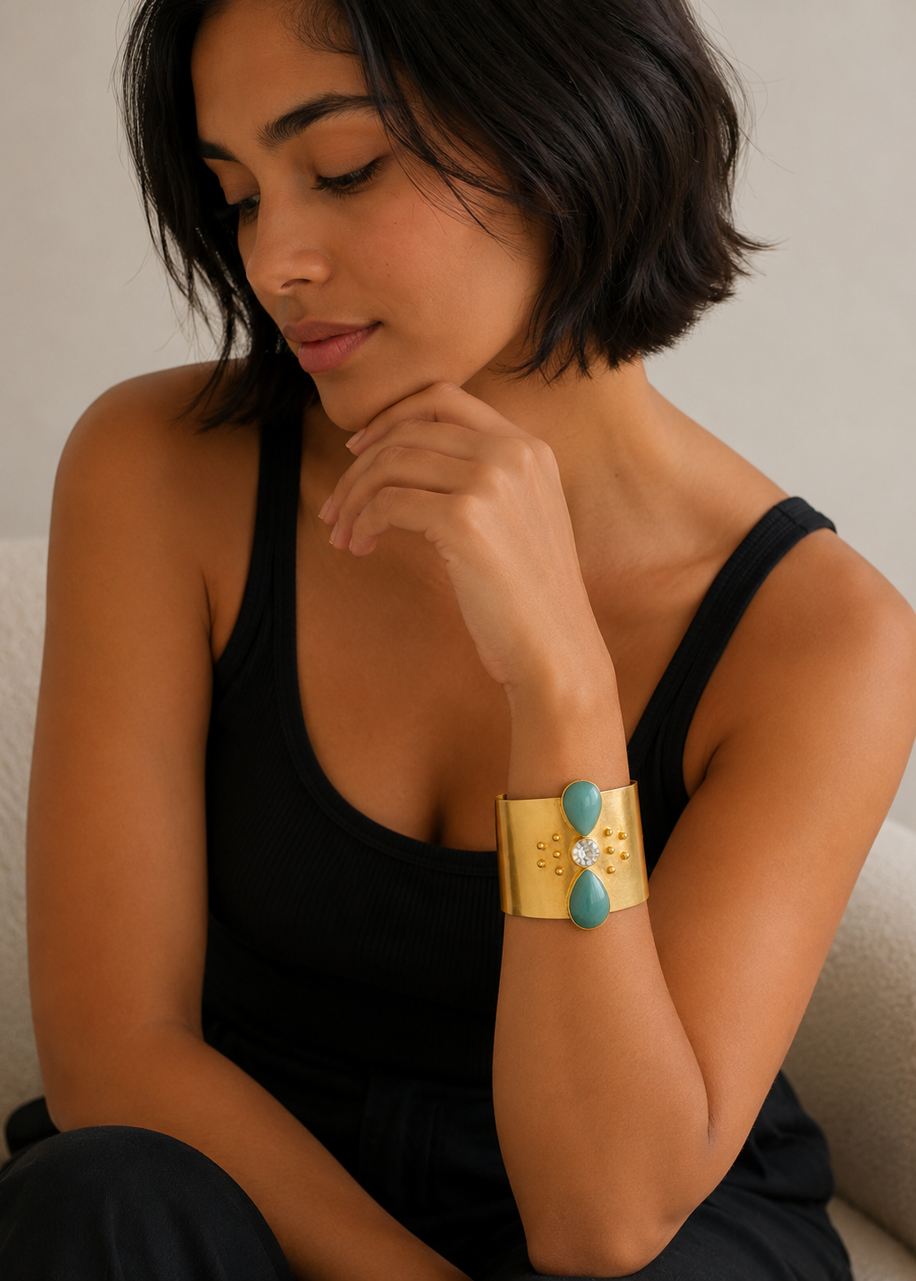 Velora Bracelet – 24K gold-plated bronze, jade and crystal adjustable handmade bracelet by Guapíssima Artisan Jewelry