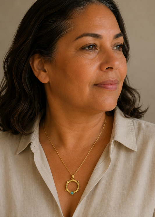 Verdant Glow Necklace – 24K gold-plated handmade jewelry by Guapíssima