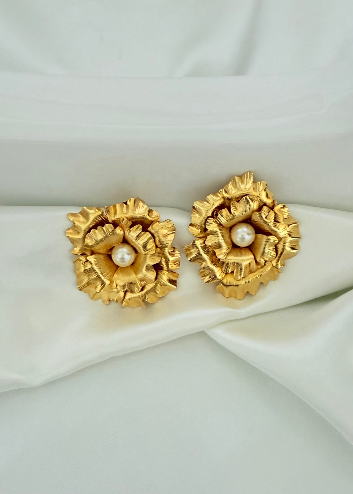 Eternal Elegance earrings