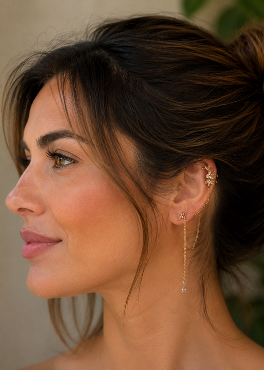 Arce Earcuff – 24K gold-plated leaf cascade handmade ear cuff by Guapíssima